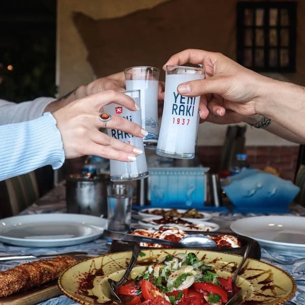 Çiroz Balık Servet - 1. Fotoğraf Çiroz Balık Servet - 1. Fotoğraf